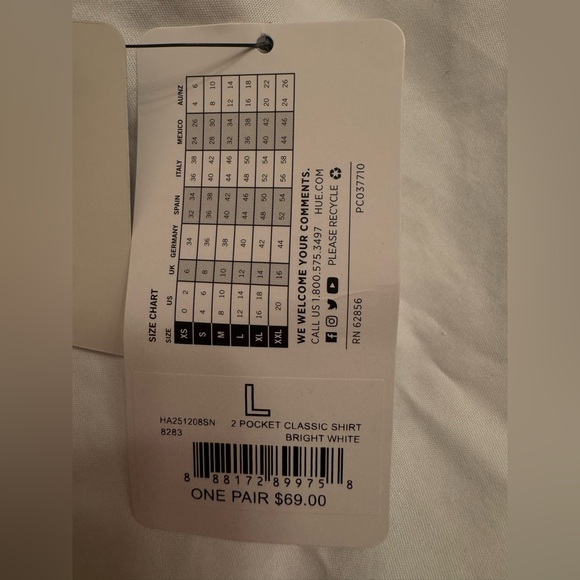 NWT Retail $69 HUE Long Sleeve Button Down Shirt - Picture 7 of 8